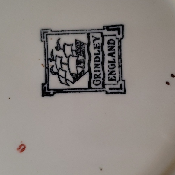 Vintage Gridley, The Elsa 9" Vegetable Bowl. ENGLAND 177 Floral Print. - Picture 3 of 3